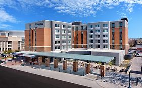 Courtyard Lincoln Downtown